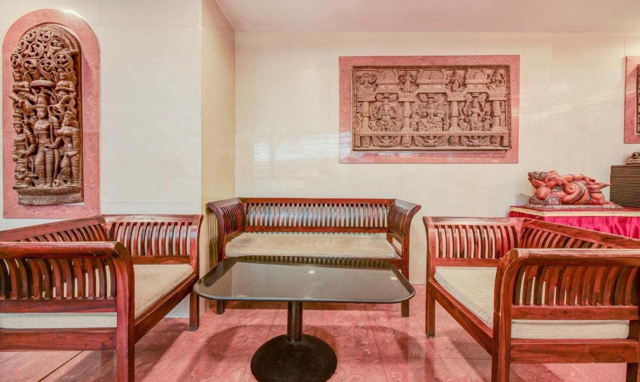 Hotel Kadamb Residency มุมไบ ภายนอก รูปภาพ