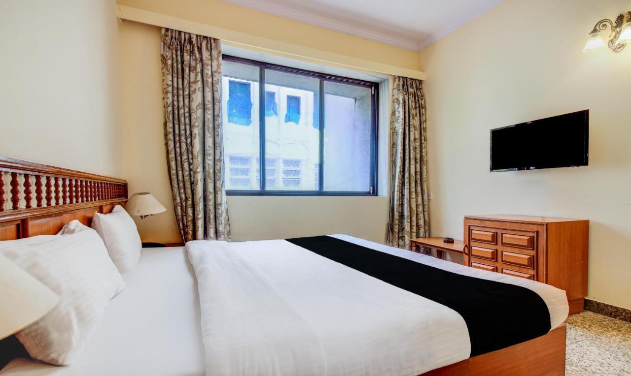 Hotel Kadamb Residency มุมไบ ภายนอก รูปภาพ